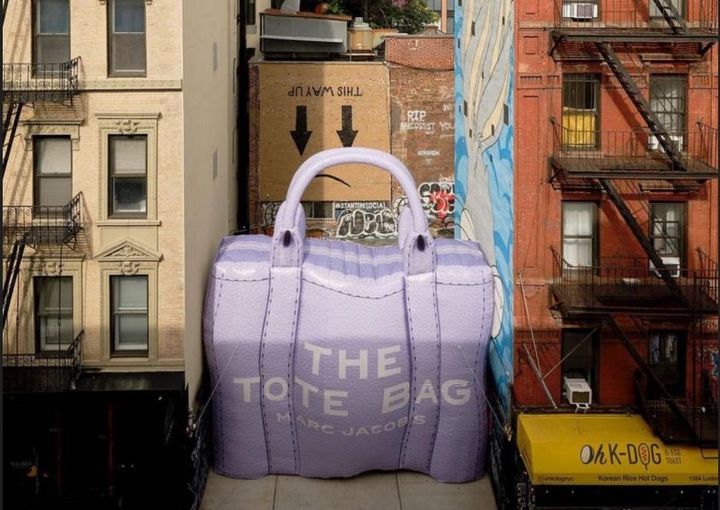 Marc Jacobs iconic Tote Bag squeezes into New York plus...six more classic bag campaigns.